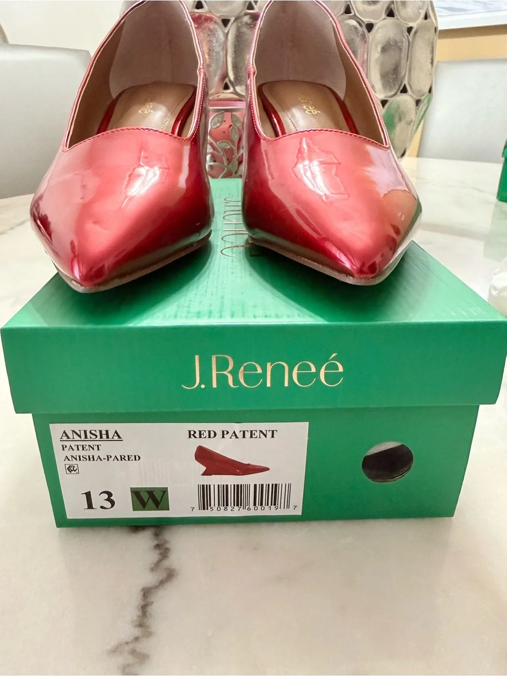 N/A renee red
